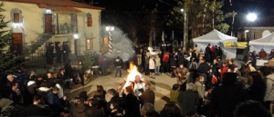 10&eta; &Gamma;&Iota;&Omicron;&Rho;&Tau;&Eta; &Upsilon;&Pi;&Omicron;&Delta;&Omicron;&Chi;&Eta;&Sigma; &tau;&omicron;&upsilon; &Chi;&Epsilon;&Iota;&Mu;&Omega;&Nu;&Alpha;