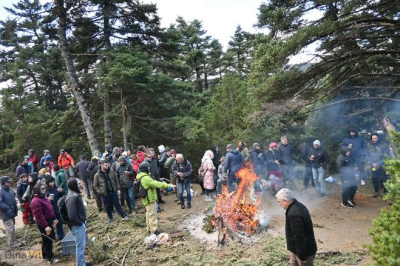 &Tau;&Omicron; &Mu;&Pi;&Lambda;&Omicron;&Kappa;&Omicron; &Tau;&Omega;&Nu; &Alpha;&Gamma;&Rho;&Omicron;&Tau;&Omega;&Nu; &Sigma;&Upsilon;&Nu;&Alpha;&Nu;&Tau;&Alpha; &Tau;&Omicron; &Mu;&Pi;&Lambda;&Omicron;&Kappa;&Omicron; &Tau;&Omicron;&Upsilon; &Kappa;&Omicron;&Sigma;&Mu;&Alpha;
