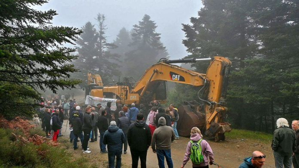 &Kappa;&Omicron;&Sigma;&Mu;&Alpha;&Sigma; &Alpha;&Rho;&Kappa;&Alpha;&Delta;&Iota;&Alpha;&Sigma;